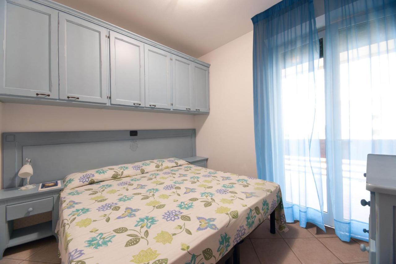 Le Residenze Di Santa Costanza - Mirto/Corbezzolo Aparthotel Σαν Βιντσέντσο Εξωτερικό φωτογραφία