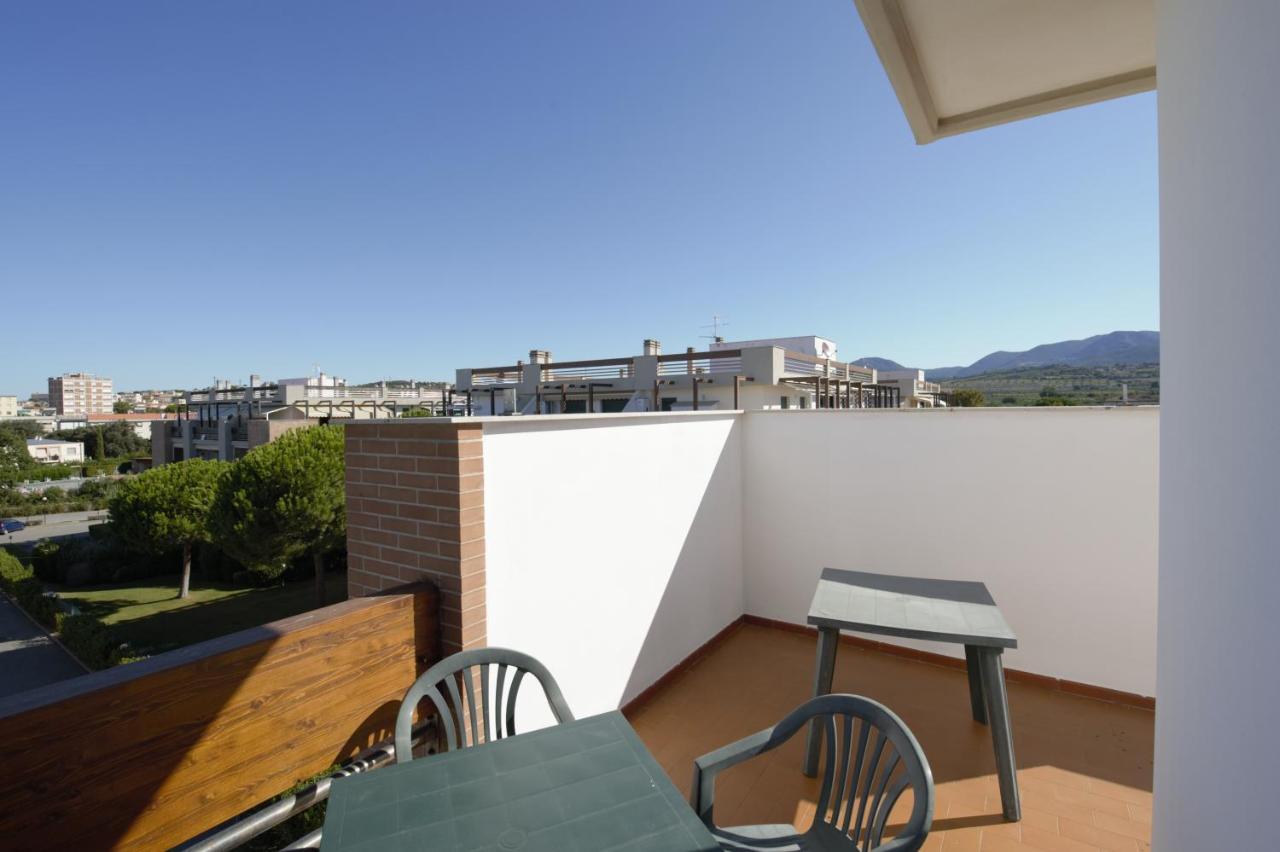 Le Residenze Di Santa Costanza - Mirto/Corbezzolo Aparthotel Σαν Βιντσέντσο Εξωτερικό φωτογραφία